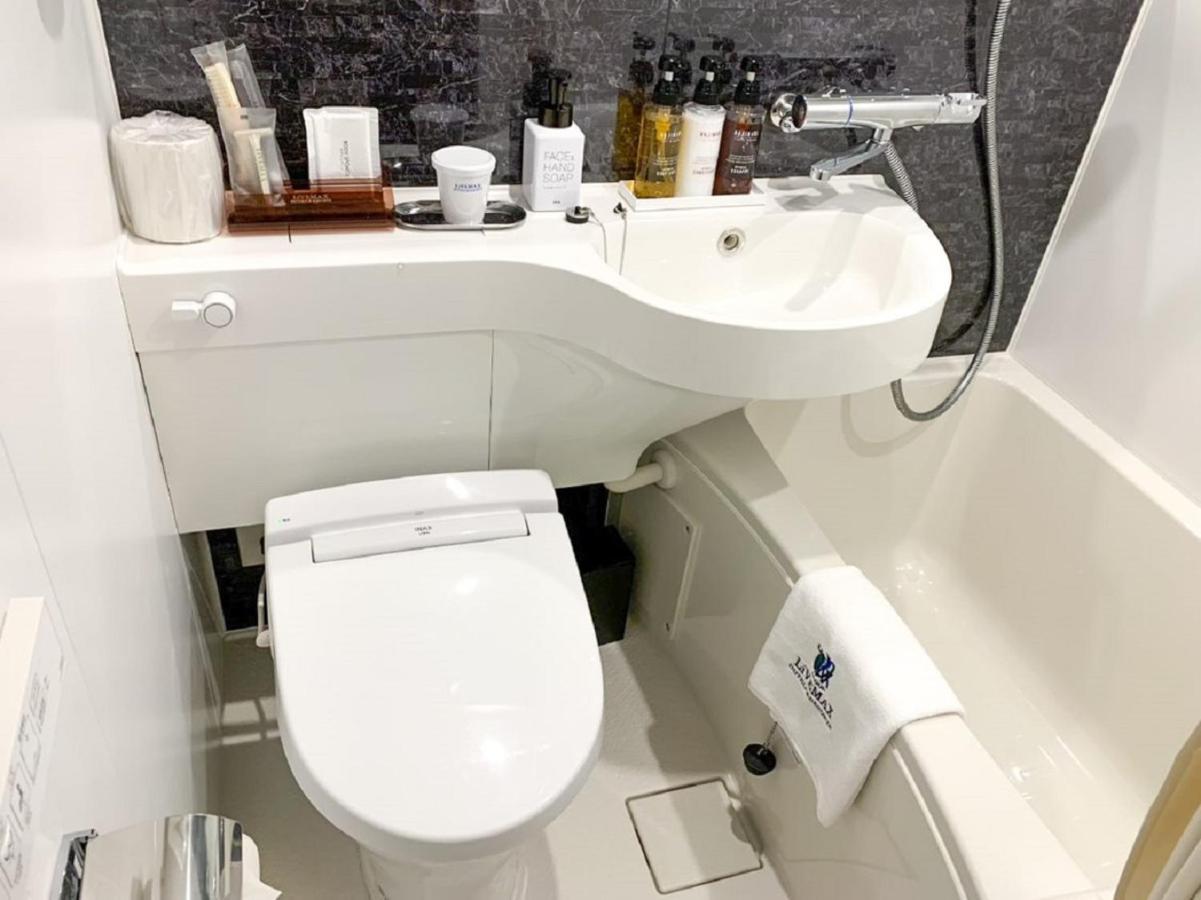 Hotel Livemax Kyoto Nijojonishi Bagian luar foto