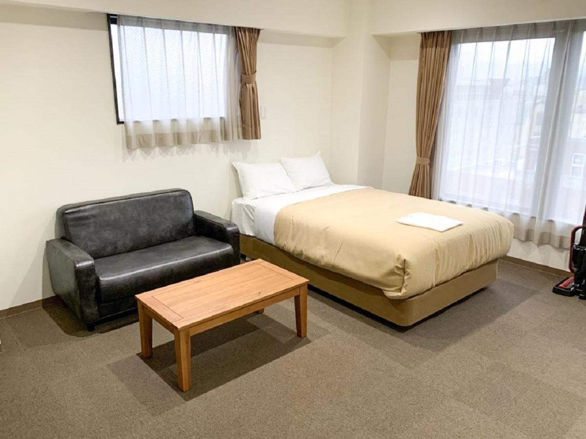 Hotel Livemax Kyoto Nijojonishi Bagian luar foto